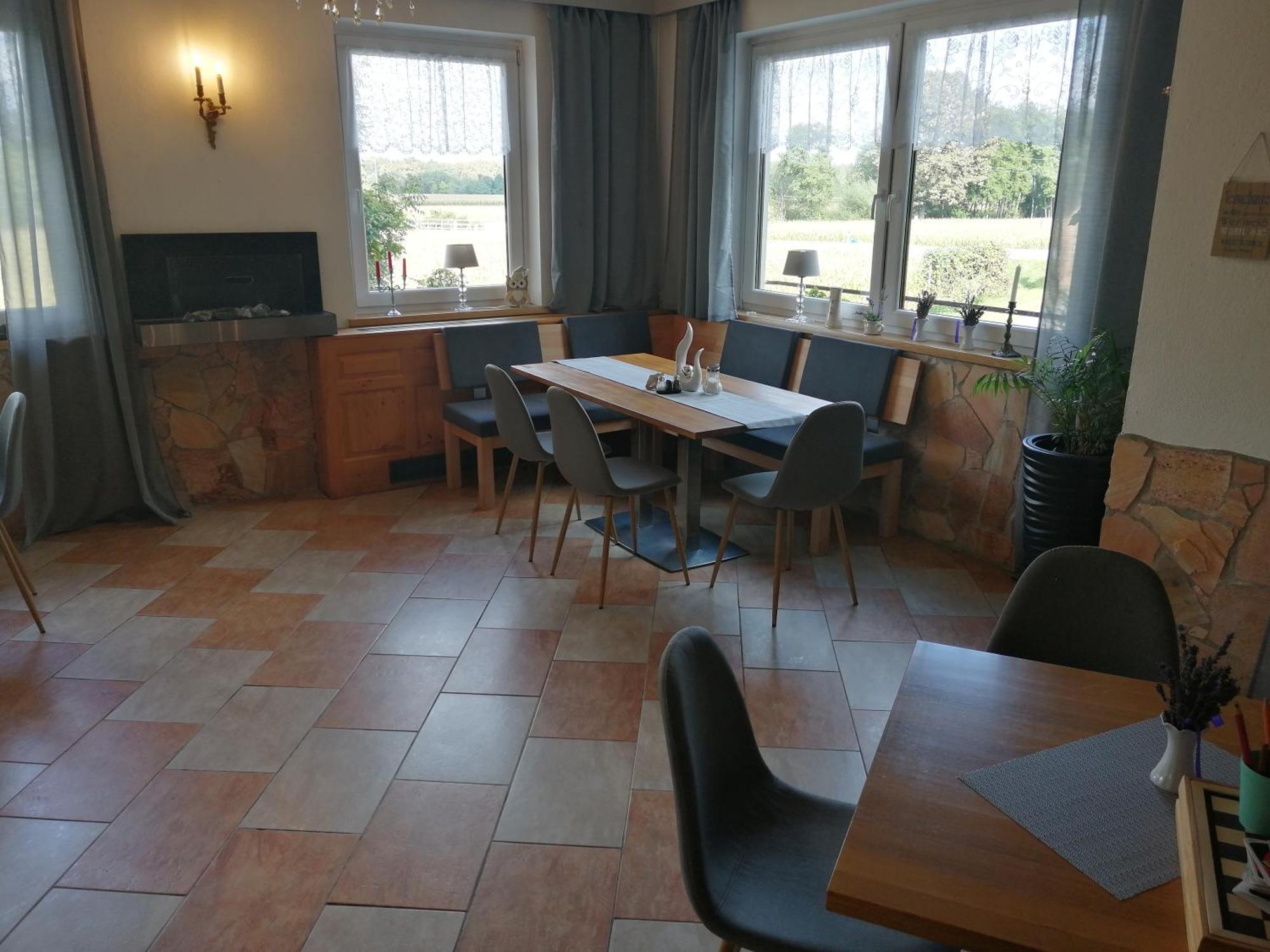 Pension Arkadenhof Loipersdorf bei Fuerstenfeld Luaran gambar